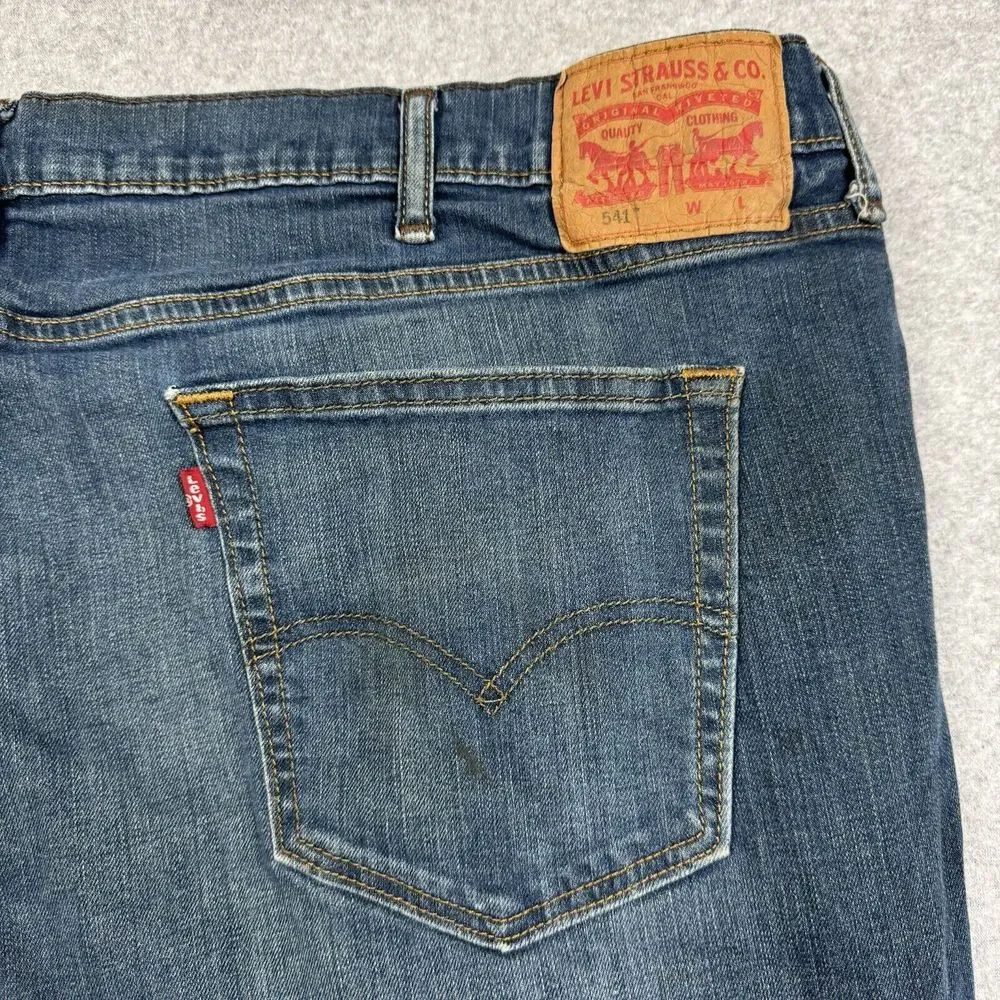 Levi's 541 Athletic Tapered Jeans Mens 50x30 Actual 46x27 Big&Tall Stretch Blue‎